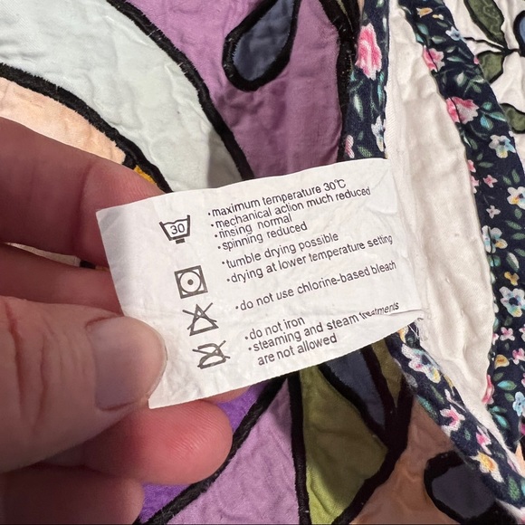 Limited Edition Quilt Floral And Dragonfly Stain Glass Window Style King Size - Picture 15 of 16